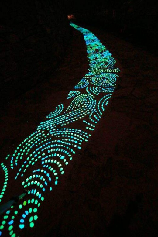 夜光漫道,夜光跑道,夜光路面,夜光地面,发光跑道,发光路面，夜光跑道制作 夜光漫道定制